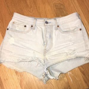 Levi’s shorts